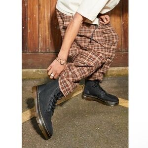 Dr. Martens Combs Poly Casual boots, Men Size 10